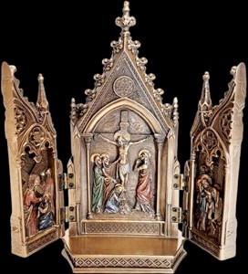 Triptykon på alterbord – perfekt som dekorativ religiøs gave